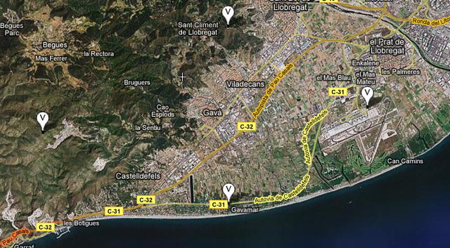 Ubicació del vèrtex geodèsic de Gavà Mar en una imatge de satèl·lit del litoral del Baix Llobregat